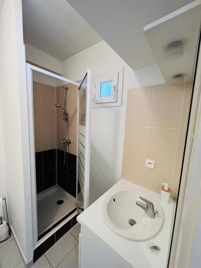 Studio Le 2, Free Parking, Free Wifi, Transports Lejlighed Nîmes Eksteriør billede