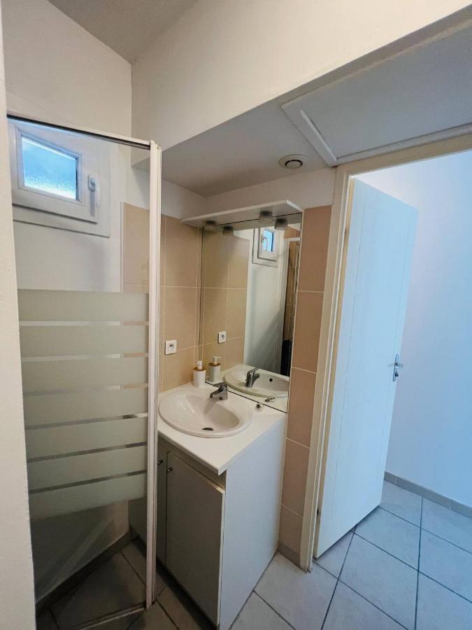 Studio Le 2, Free Parking, Free Wifi, Transports Lejlighed Nîmes Eksteriør billede